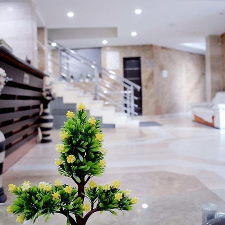 Geetika Galaxy Hotel Kanpur Ngoại thất bức ảnh